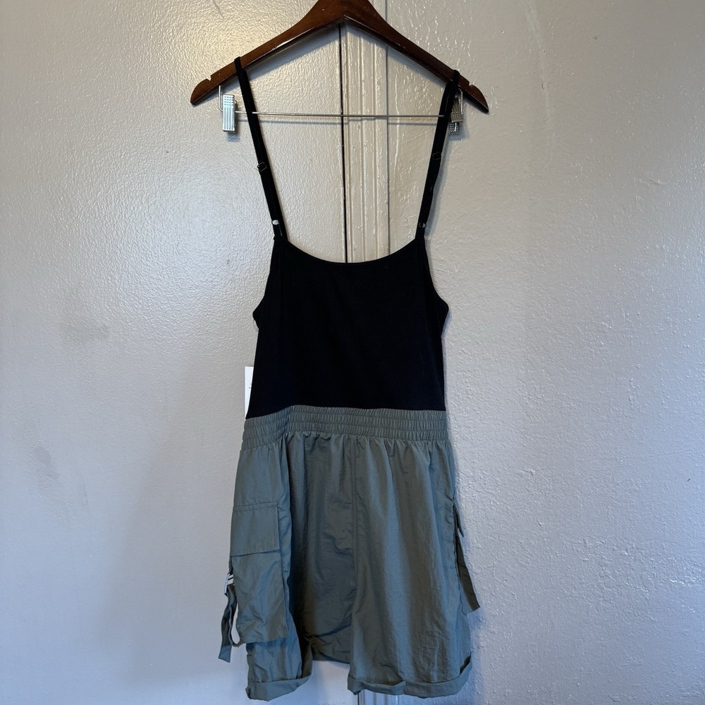 NWT Juniors XL Y2K Style Alt Grunge Cargo Romper With Pockets